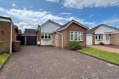 2 bedroom detached bungalow for sale, Eastwood Avenue, Burntwood, WS7 2DX