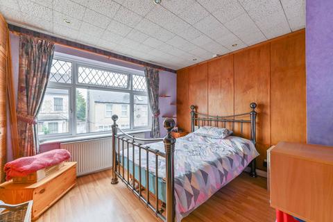 3 bedroom terraced house for sale, Lakehall Road, Thornton Heath, CR7
