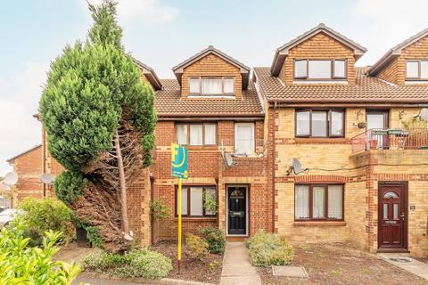 1 bedroom flat for sale, Veronica Gardens, Streatham Vale, London, SW16