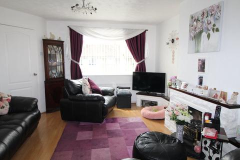 2 bedroom end of terrace house for sale, Queensway, Bingley, BD16