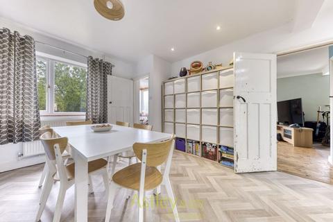 26 Longe Road, Norwich, NR6 7JD