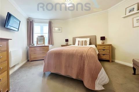 2 bedroom apartment for sale, Victoria Road, Farnborough, Hampshire
