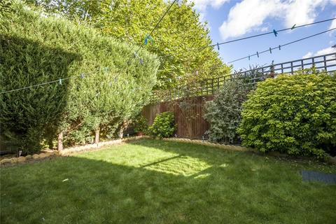 27 Barkway Drive, Orpington, BR6 8PQ