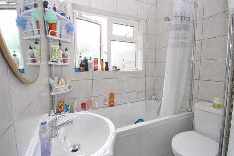 73 Hicks Avenue, Greenford, UB6 8EZ