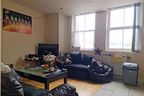 2 bedroom apartment to rent, 111 Digbeth, Birmingham, B5 6DT (Flat 1)