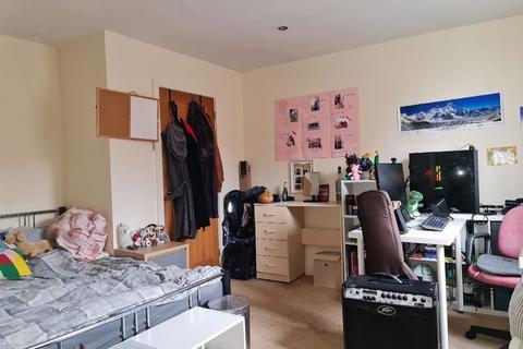 2 bedroom apartment to rent, 111 Digbeth, Birmingham, B5 6DT (Flat 1)