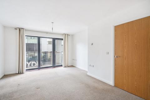 1 bedroom apartment for sale, Gartlet Road, Watford WD17