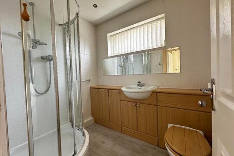 34 Knoll Drive, Warwick, CV34 5YQ