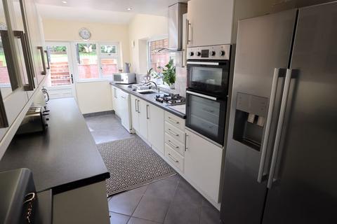 4 bedroom semi-detached house for sale, Pine Close, Macclesfield