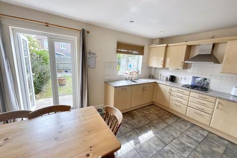 4 bedroom end of terrace house for sale, HOLLAND ROAD, WESTHAM, WEYMOUTH, DORSET