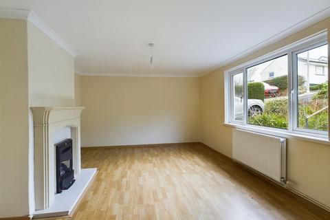 16 Boswergy, Penzance, TR18 4RL