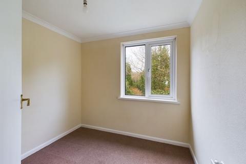 16 Boswergy, Penzance, TR18 4RL