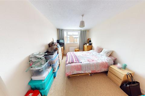 3 bedroom terraced house for sale, Lambourne, East Tilbury, RM18