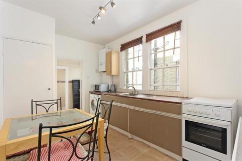 1 bedroom flat for sale, Chester Court, Lomond Grove, London, SE5