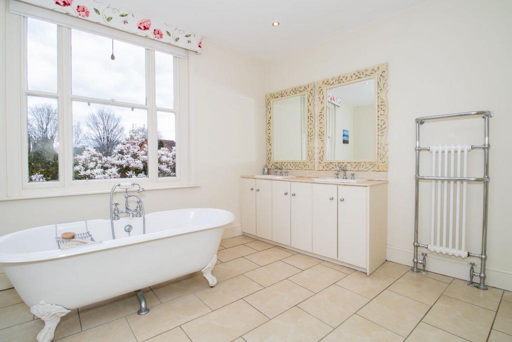 Ensuite II