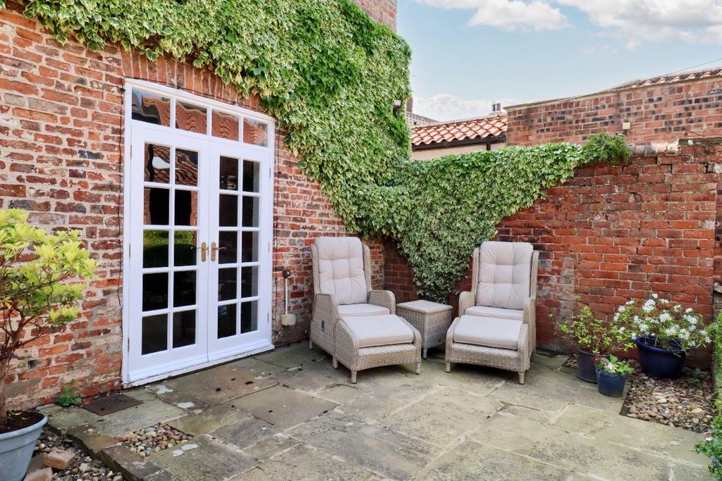 Patio II