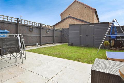 3 bedroom semi-detached house for sale, Coppice View, Hull