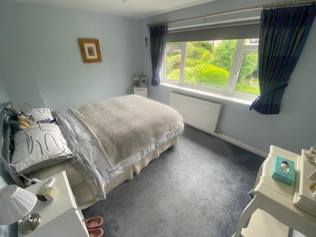 Grosvenor 12.jpg