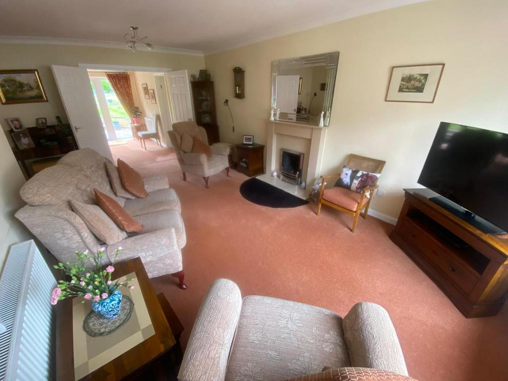 Grosvenor 5.jpg