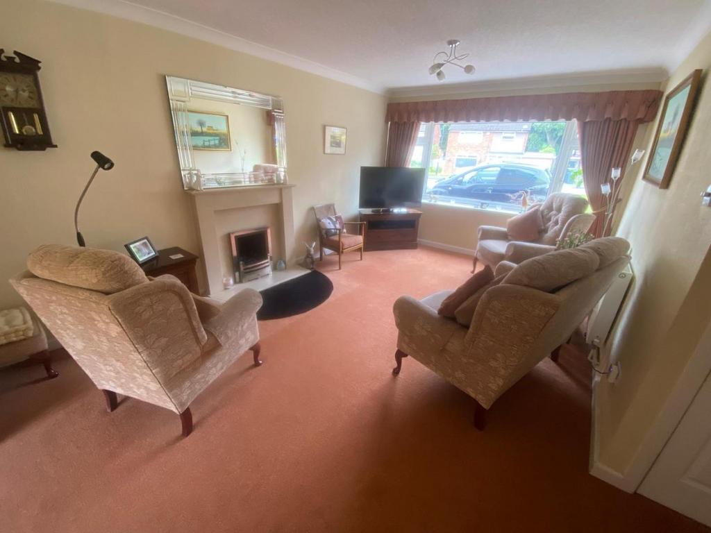 Grosvenor 4.jpg