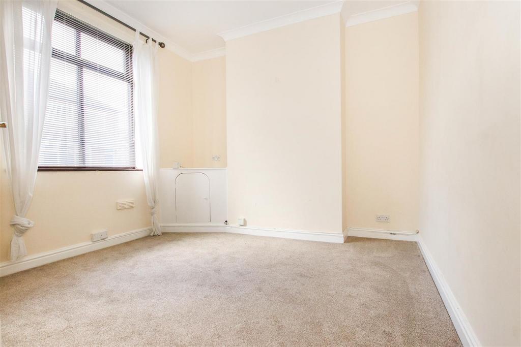 Front sitting room