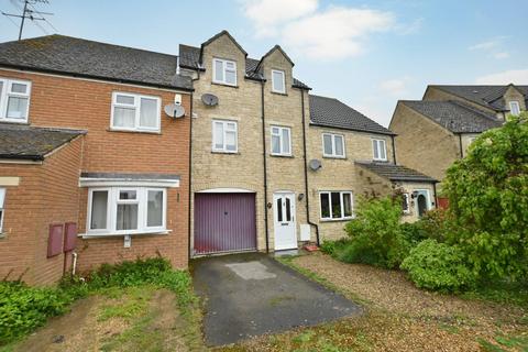 3 bedroom terraced house for sale, Perrinsfield, Lechlade