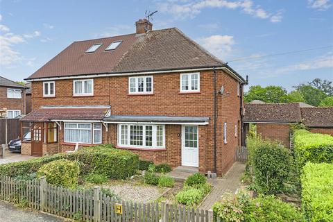 3 bedroom semi-detached house for sale, Gilpins Gallop, Stanstead Abbotts