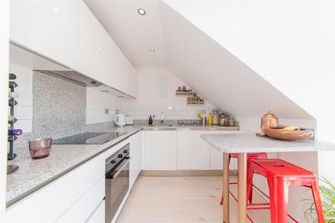 1 bedroom flat for sale, Holders Hill Road, Mill Hill, London