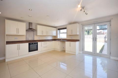 4 bedroom townhouse for sale, Chancery Court, Ossett, Wakefield