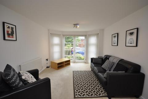 2 bedroom flat to rent, 4 Beech House, Lucas Court, Leamington Spa