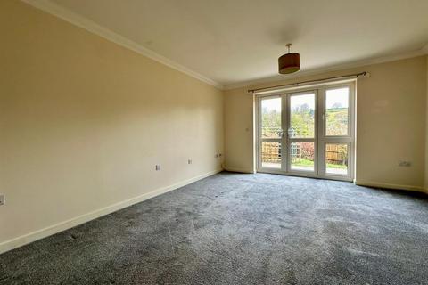 2 bedroom end of terrace house to rent, Elizabeth Penton Way, Bampton EX16