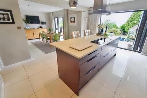 Brackenwood Battery Lane, Portishead, Bristol, BS20 7JD