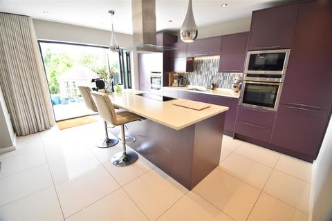 Brackenwood Battery Lane, Portishead, Bristol, BS20 7JD