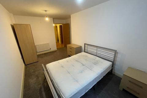 2 bedroom flat to rent, Lake House, Ellesmere Street, Manchester M15 4QT