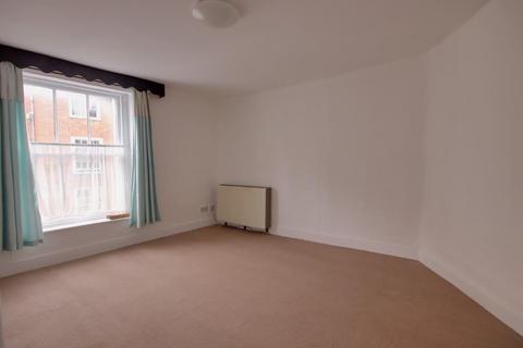 1 bedroom flat to rent, Church Street, Newent, Glos
