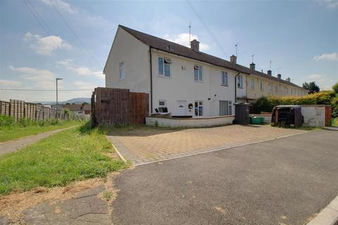 3 bedroom end of terrace house for sale, Underhill Road, Matson, Gloucester