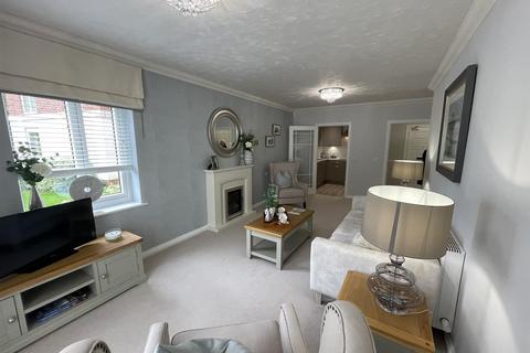 2 bedroom retirement property for sale, St Margaret's Road, Cheltenham