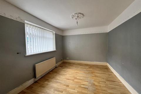 3 bedroom terraced house for sale, Tynemouth Road, Wallsend