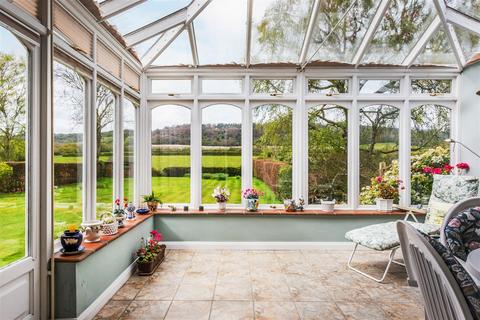 43 Park Road, Oxted, RH8 0AN