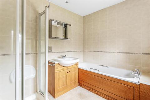 43 Park Road, Oxted, RH8 0AN