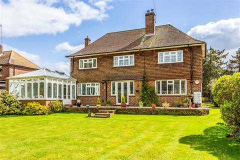 43 Park Road, Oxted, RH8 0AN