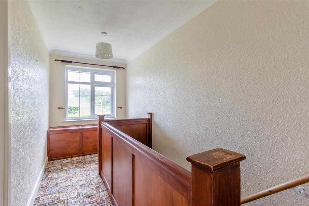 8599261-interior12.jpg