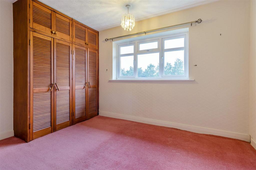 8599261-interior14.jpg