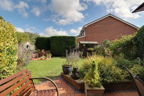 3 bedroom detached house for sale, Hellyar-Brook Road, Alsager