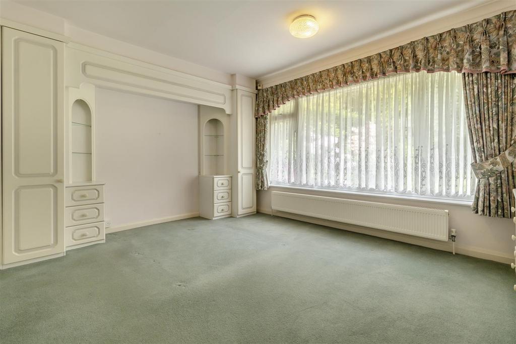8599248-interior13.jpg