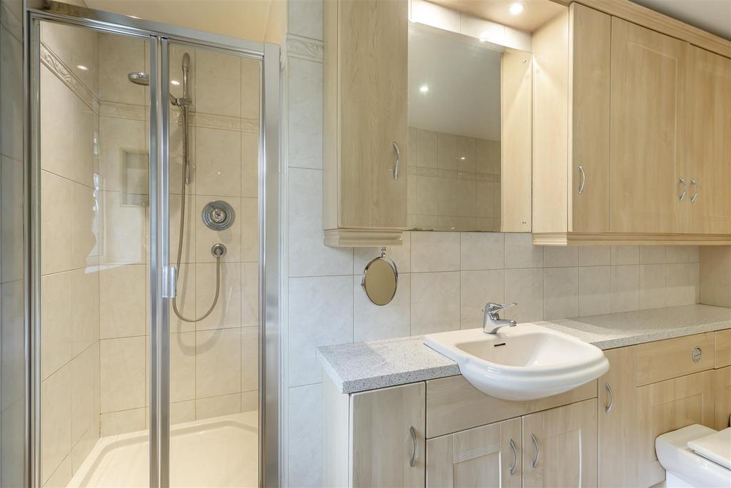 8599248-interior20.jpg