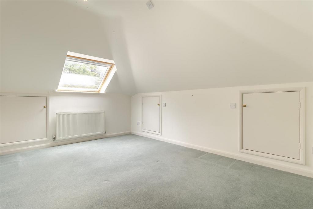 8599248-interior27.jpg
