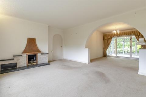 4 Chestnut Drive, Mansfield, NG18 4PW