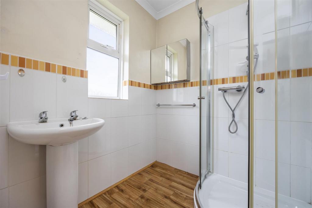 Family Shower Room