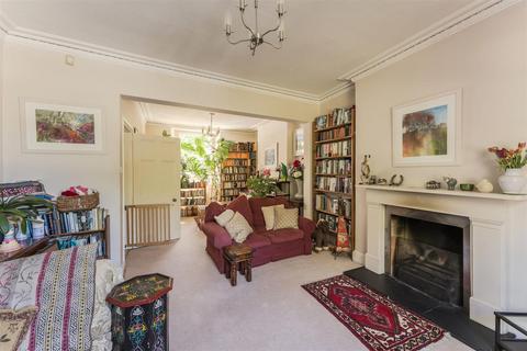 6 Camden Terrace, Bristol, BS8 4PU